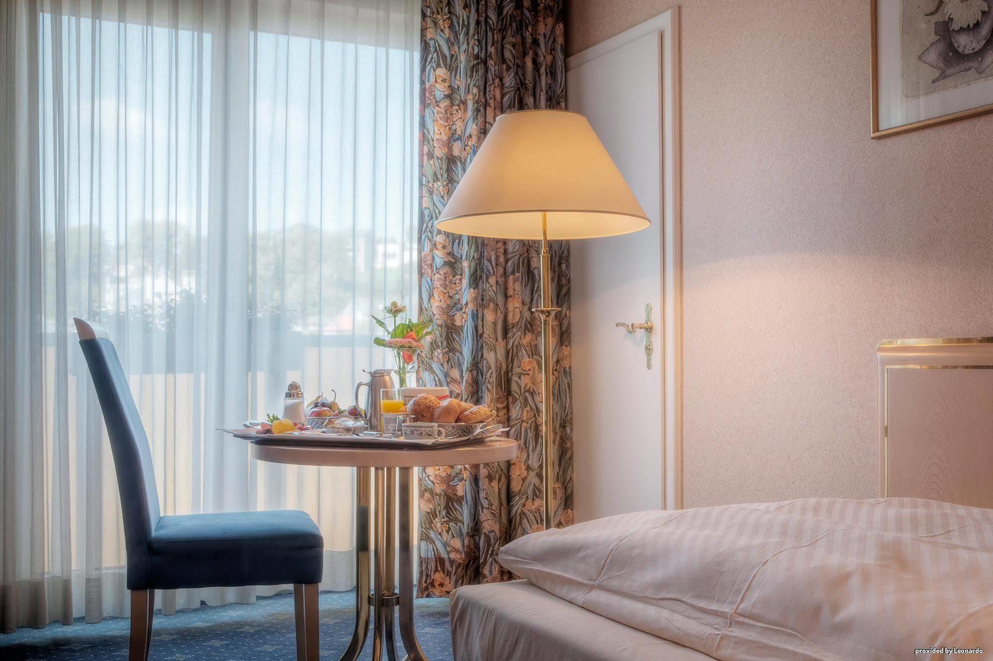 Ambassador Hotel Bosten Eupen Exterior photo